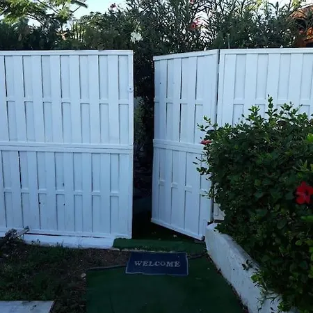 Holiday home Tres Beau Bungalow,jardin Tropical, Renovation Ete 2020