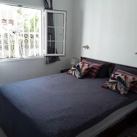 Tres Beau Bungalow,jardin Tropical, Renovation Ete 2020 Holiday home