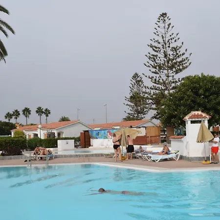 Tres Beau Bungalow,jardin Tropical, Renovation Ete 2020 Playa del Ingles (Gran Canaria)